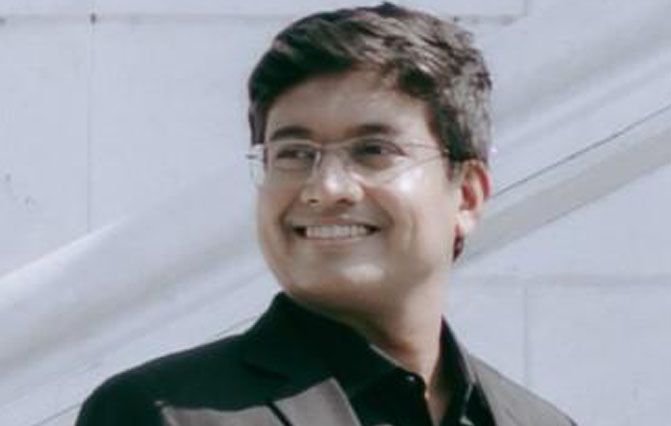 Dr Varun Jaitpal